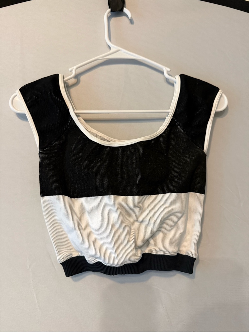 Free People Black and White Ribbed Cropped Tank Top